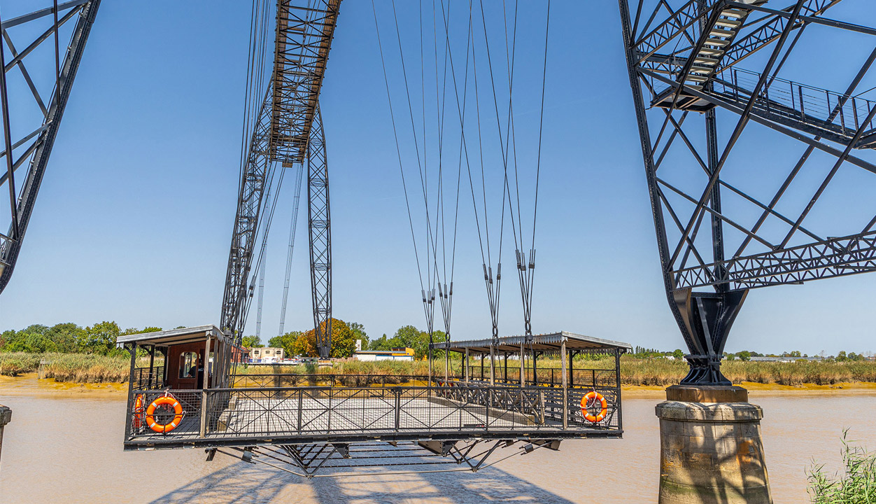 Pont transbordeur martrou